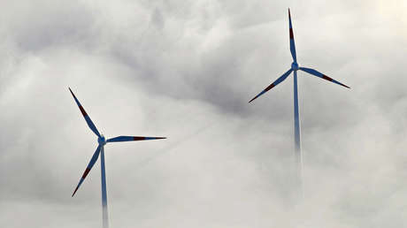 Alemania desmantela un parque eólico para expandir una mina de carbón