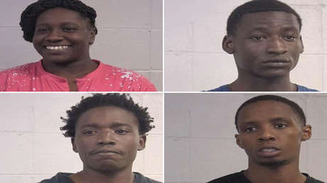 Familiares de víctimas atacan a un acusado durante un juicio por doble asesinato en EE.UU. (VIDEO)