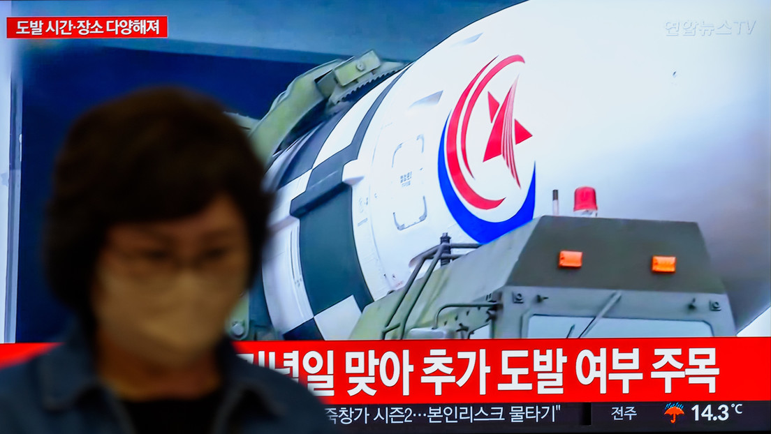 Corea del Norte lanza 17 misiles de varios tipos, y Seúl responde