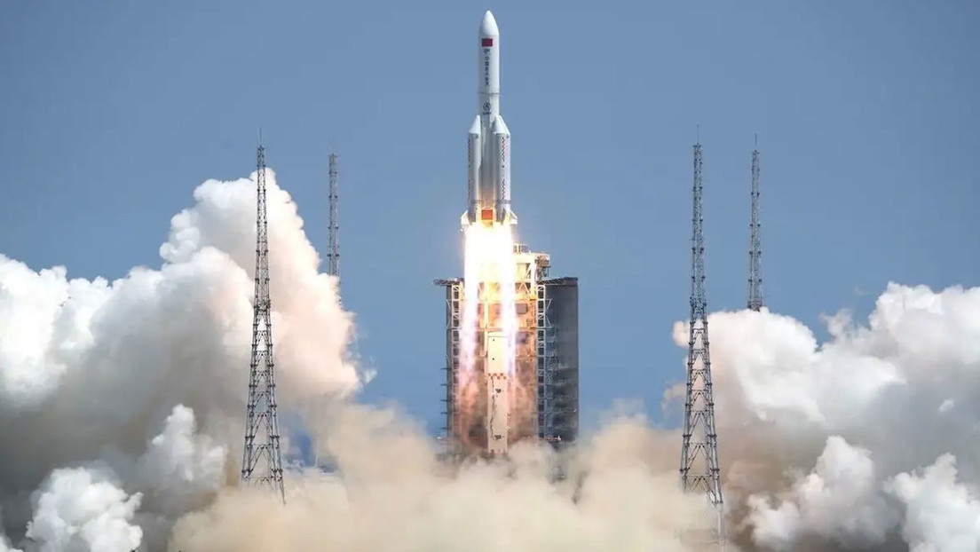 ¿Qué se sabe de la próxima caída incontrolable del cohete chino Long March 5B?