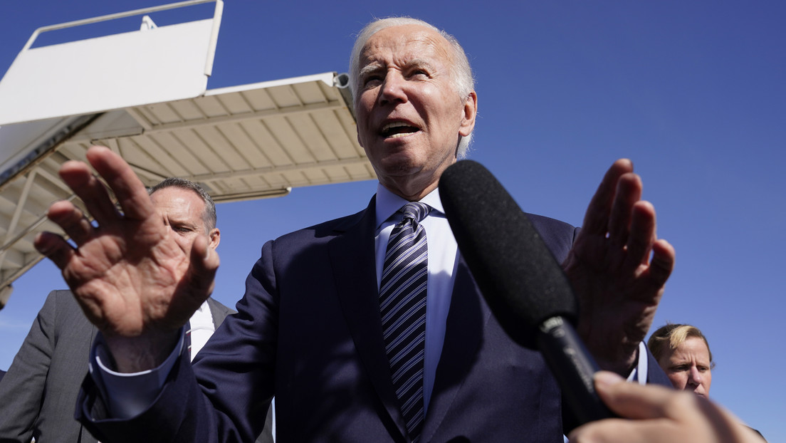 "Lanza mentiras a todo el mundo": Biden carga contra Twitter tras su compra por Musk