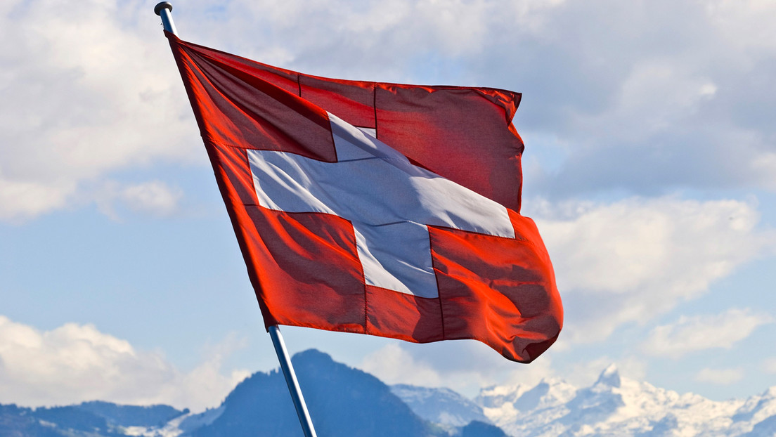 Agrupación política suiza prepara referéndum sobre la no participación en sanciones