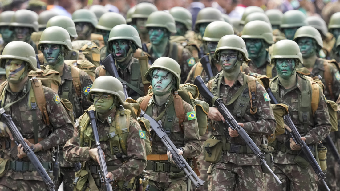 Las Fuerzas Armadas de Brasil ratifican su compromiso con la democracia en reacción a las protestas