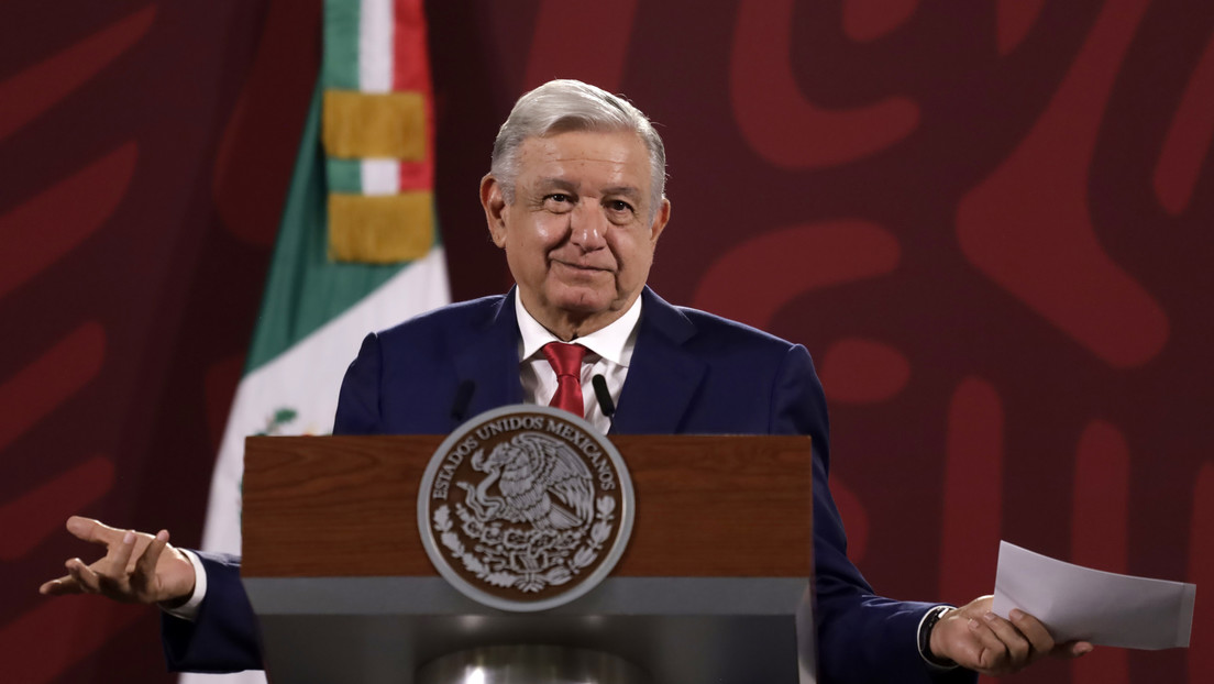 López Obrador anuncia un "plan B" si la reforma electoral no es aprobada en el Congreso