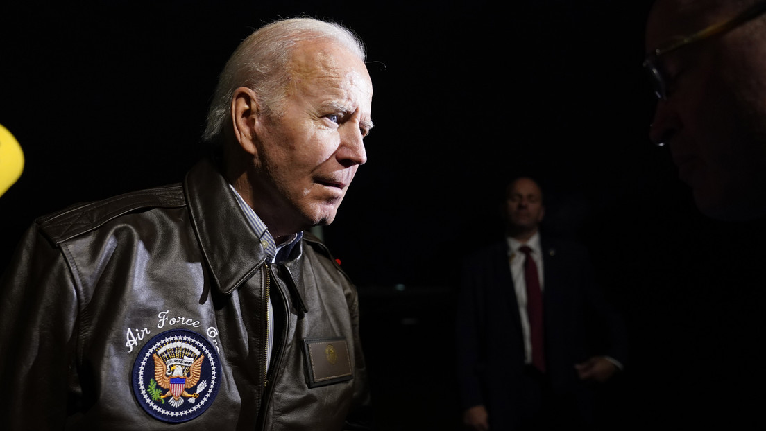 "Esa no es la evidencia": Biden responde a las declaraciones de Zelenski de que el misil caído en Polonia no era ucraniano
