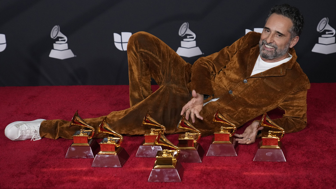 Jorge Drexler y Bad Bunny se coronan como los máximos ganadores de los Latin Grammy 2022