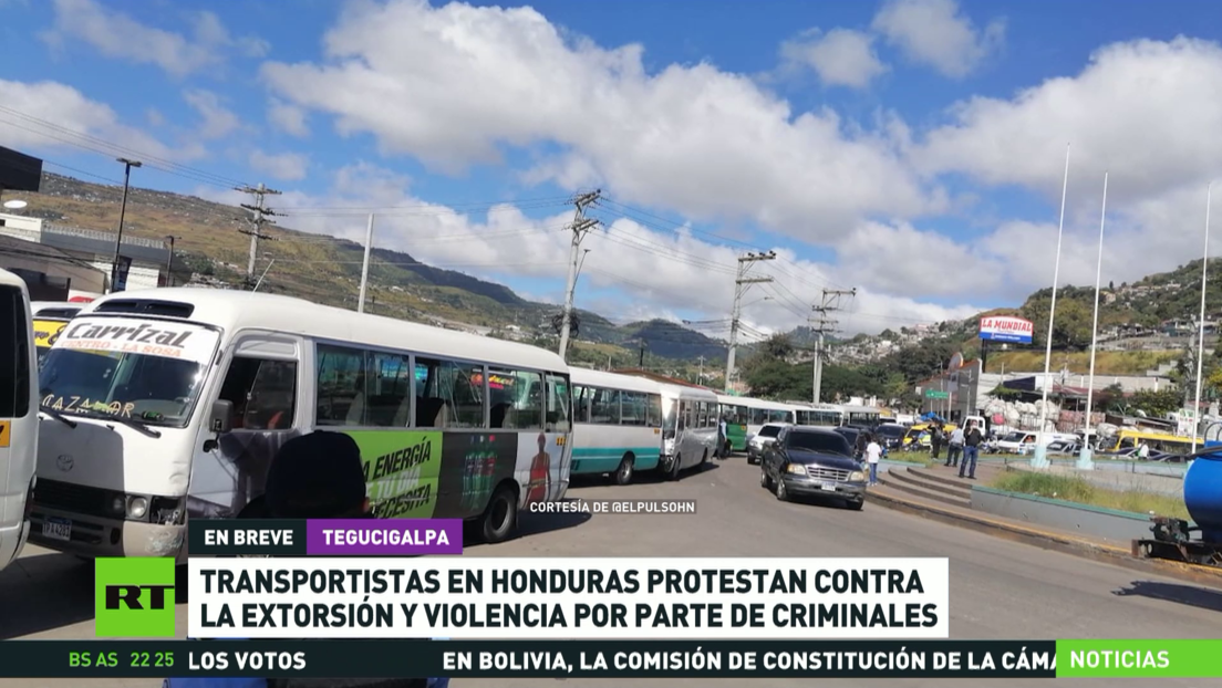 Transportistas protestan contra la extorsión y violencia por parte de criminales en Honduras