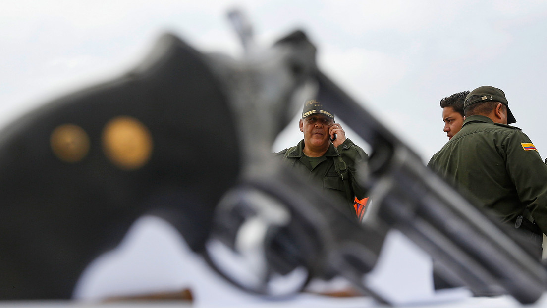 Petro advierte que el conflicto armado en Colombia podría escalar como en  Medio Oriente - RT