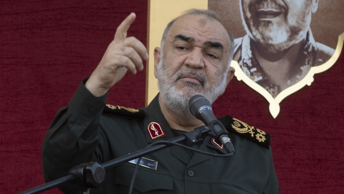 Comandante iraní declara que los enemigos del país acabarán en "un cementerio"