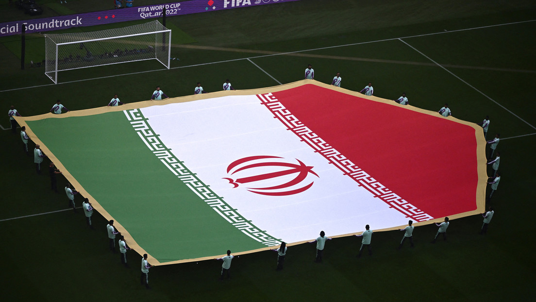 Teherán pide la expulsión de EE.UU. del Mundial por publicar una imagen modificada de la bandera iraní