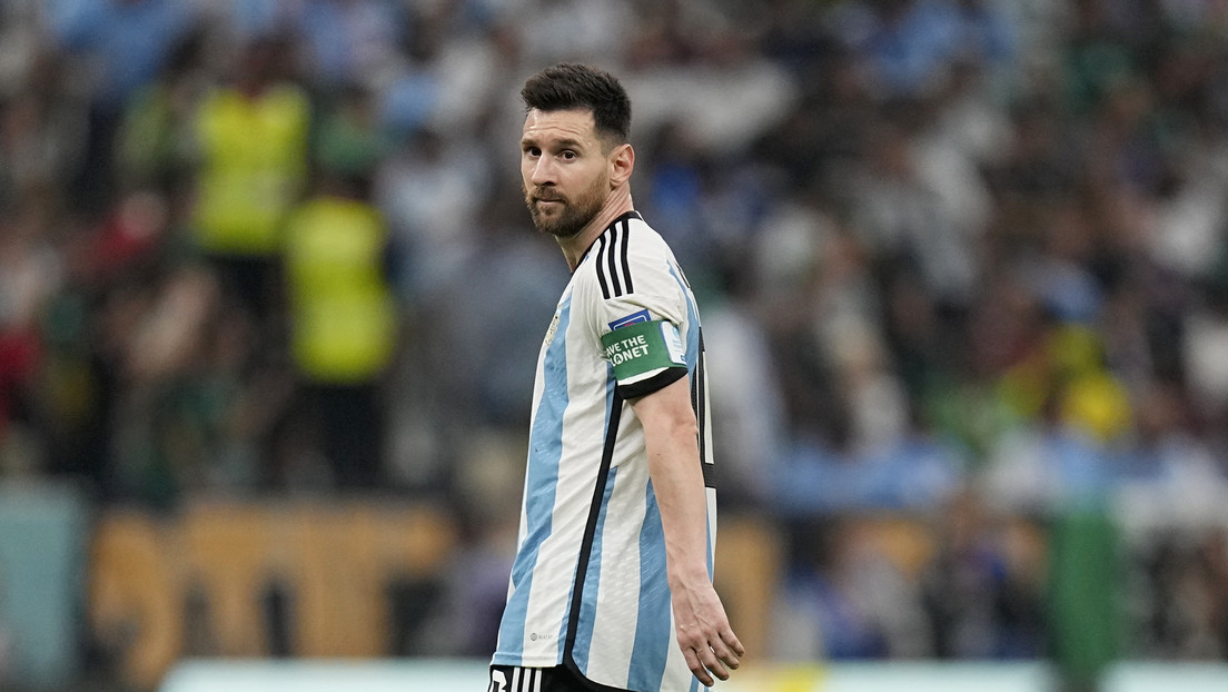 'Kun' Agüero y Cesc Fàbregas defienden a Messi tras la polémica con 'Canelo' Álvarez y la camiseta de México