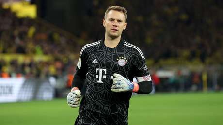 El portero alemán Manuel Neuer revela que tuvo cáncer en el rostro