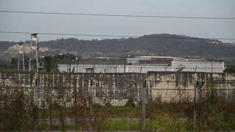 Cuatro policías heridos en nuevos enfrentamientos en una cárcel de Ecuador