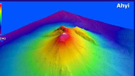 Encuentran evidencias de que un volcán submarino ha entrado en erupción en el Pacífico