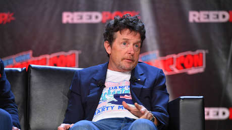 El actor Michael J. Fox recibe un Óscar honorario por su activismo en la lucha contra el párkinson