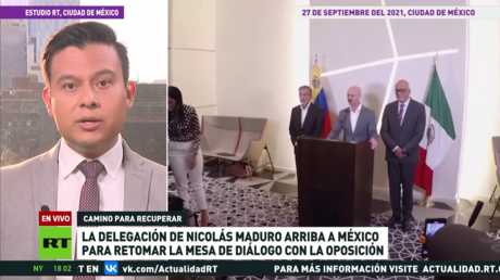 La delegación de Nicolás Maduro arriba a México para retomar la mesa de diálogo con la oposición