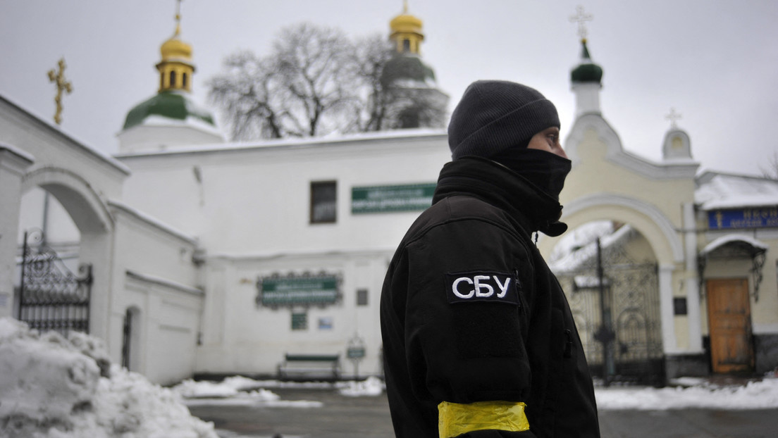Zelenski prohibe "organizaciones religiosas relacionadas con Moscú", ¿la Iglesia ortodoxa ucraniana será la siguiente?