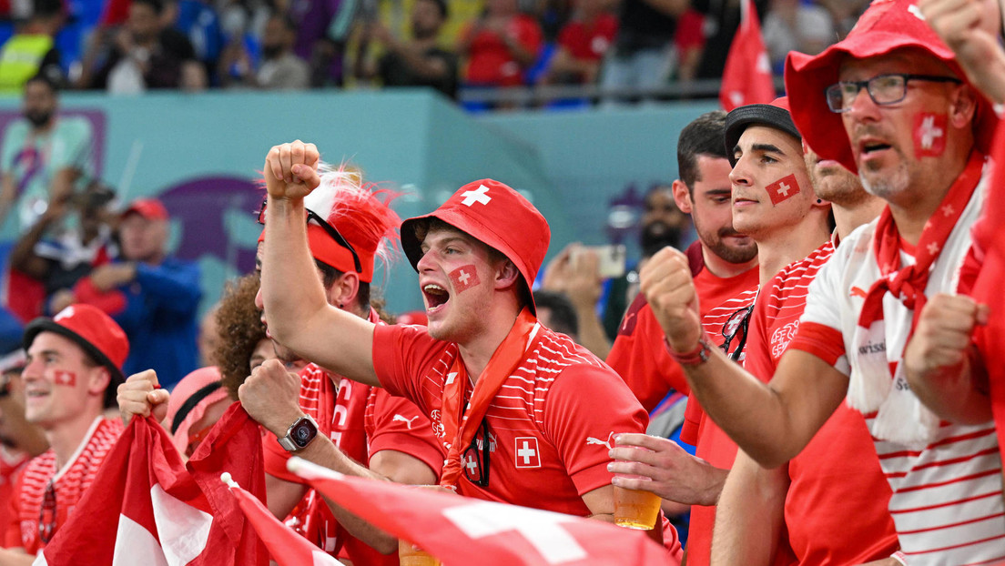 Suiza vence a Serbia y clasifica a octavos de final del Mundial 2022