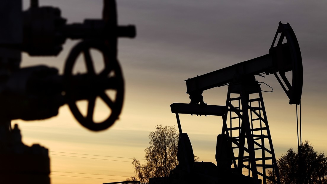 El G7 anuncia un tope al precio del petróleo ruso, en acuerdo con la UE