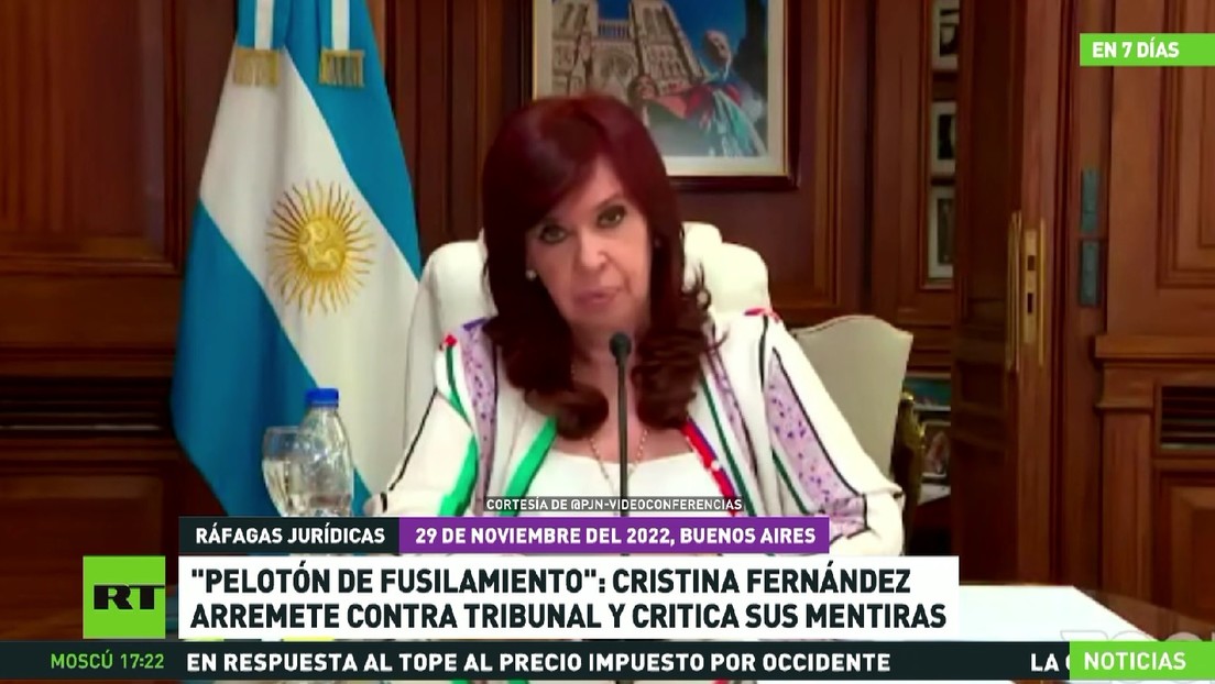 Cristina Fernández compara los tribunales con un "pelotón de fusilamiento"