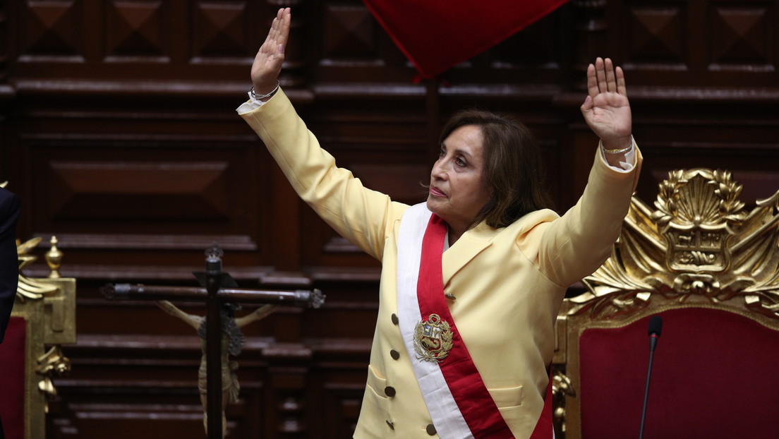 Crisis política en Perú: Dina Boluarte asume la presidencia tras la destitución de Pedro Castillo