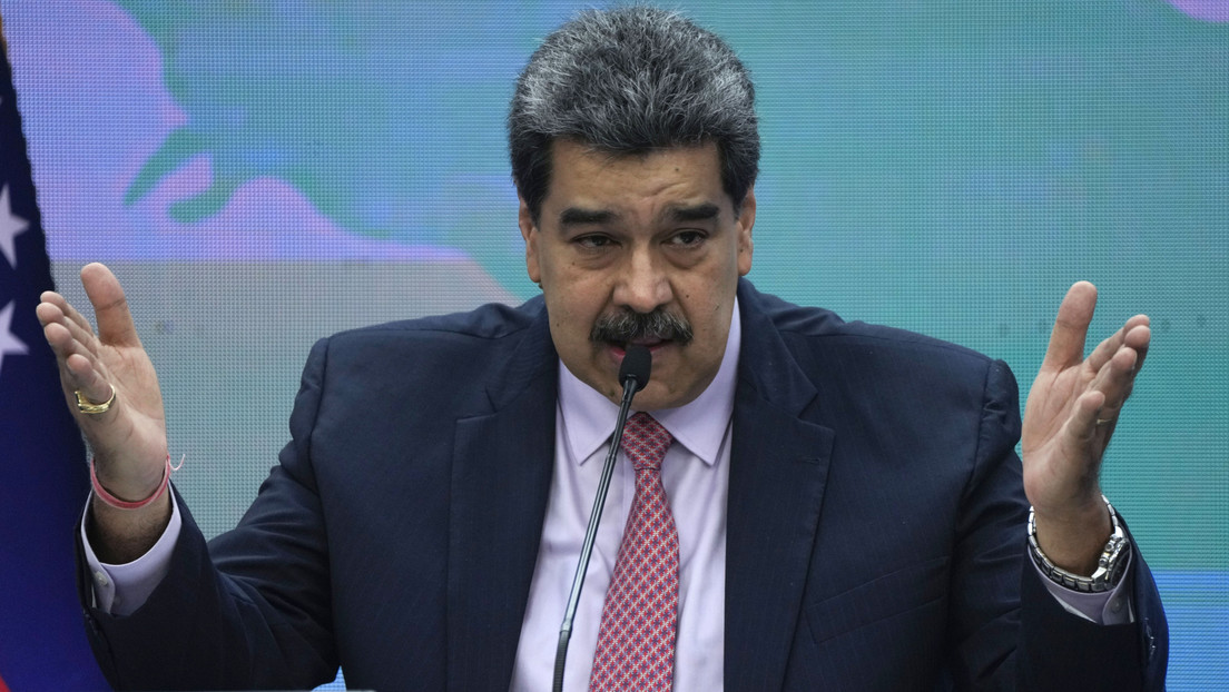 Maduro anuncia nuevas medidas "frente al ataque del dólar criminal"