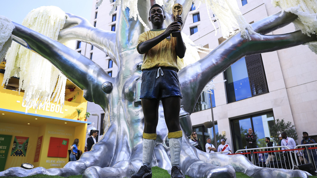 Conmebol propone a Brasil cambiar el escudo de la selección en honor a Pelé