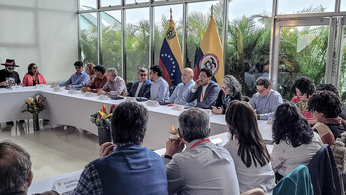 México acogerá el segundo ciclo de negociaciones entre el Gobierno de Colombia y el ELN