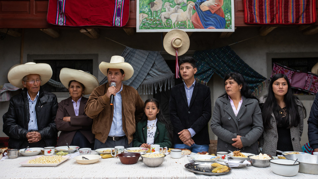 La presidenta de Perú dice que México otorgó asilo a la familia de Pedro Castillo