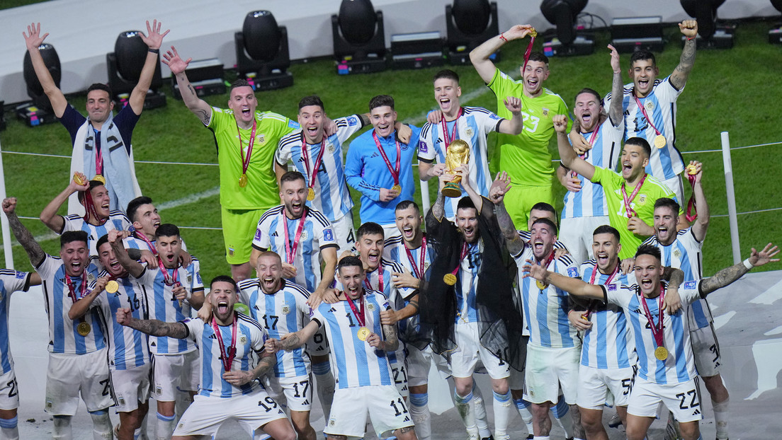 EN VIVO: La selección argentina llega a Buenos Aires tras su victoria en el Mundial