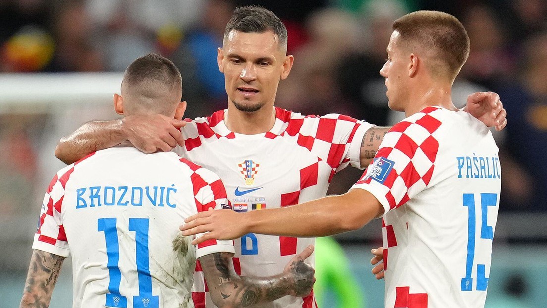Acusan a dos futbolistas croatas de cantar un himno nazi en el Mundial