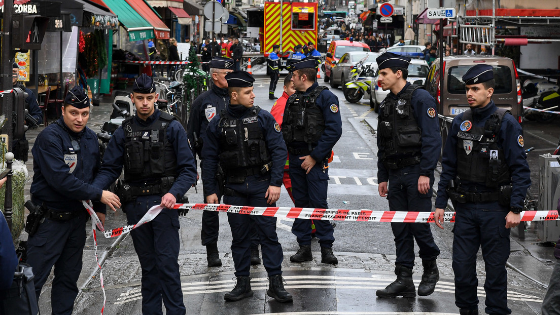 El sospechoso del tiroteo cerca de un centro kurdo en París confiesa su "odio patológico a los extranjeros"
