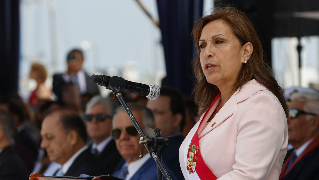 Plantean que el jefe del Congreso de Perú sustituya a Boluarte cuando viaje: ¿por qué hay polémica?