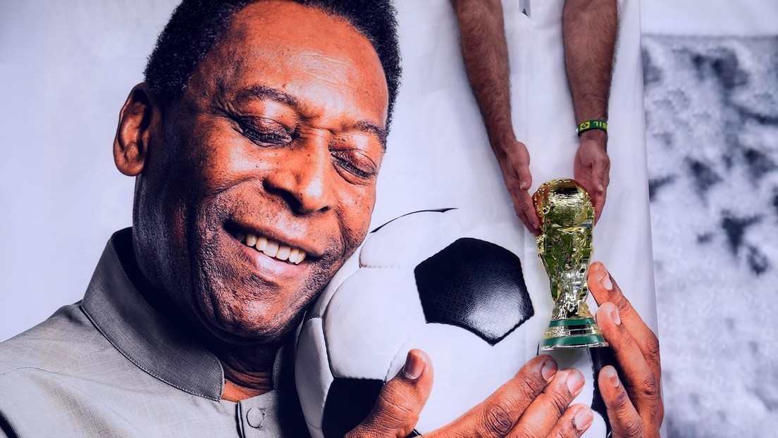 La FIFA pide a las federaciones guardar un minuto de silencio antes de los partidos en honor a Pelé