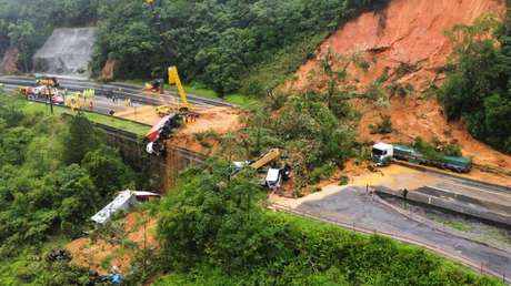 Inundaciones y deslizamientos: al menos siete muertos y miles de desplazados por lluvias en Brasil