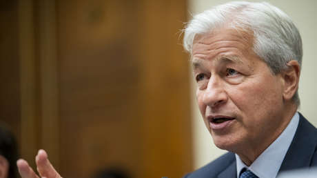 El jefe de JPMorgan advierte sobre una posible recesión en EE.UU. en 2023