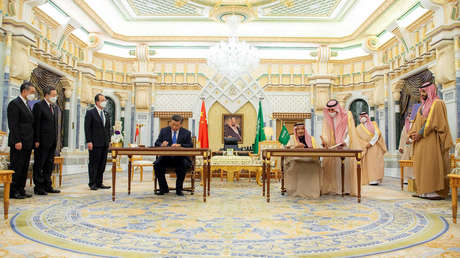 ¿Qué acuerdos firmaron China y Arabia Saudita tras la llegada de Xi Jinping a Riad?