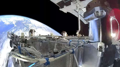 Starlink presenta su red de satélites para uso militar