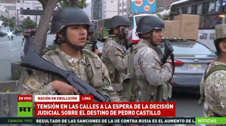 Tensión en las calles de Perú a la espera de la decisión judicial sobre el destino de Pedro Castillo