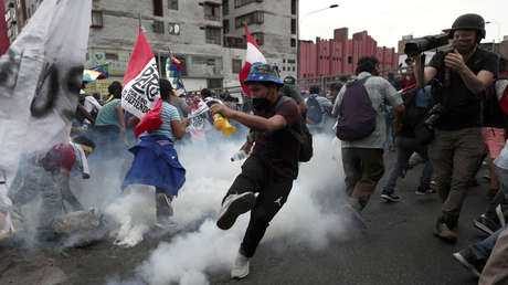Asciende a 20 el número de muertos durante las protestas a favor de Pedro Castillo en Perú - RT