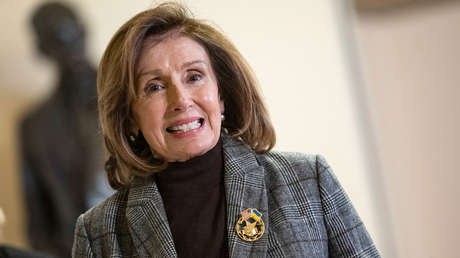 Pelosi desea a los estadounidenses "Feliz 'Shwanza'" (VIDEO)