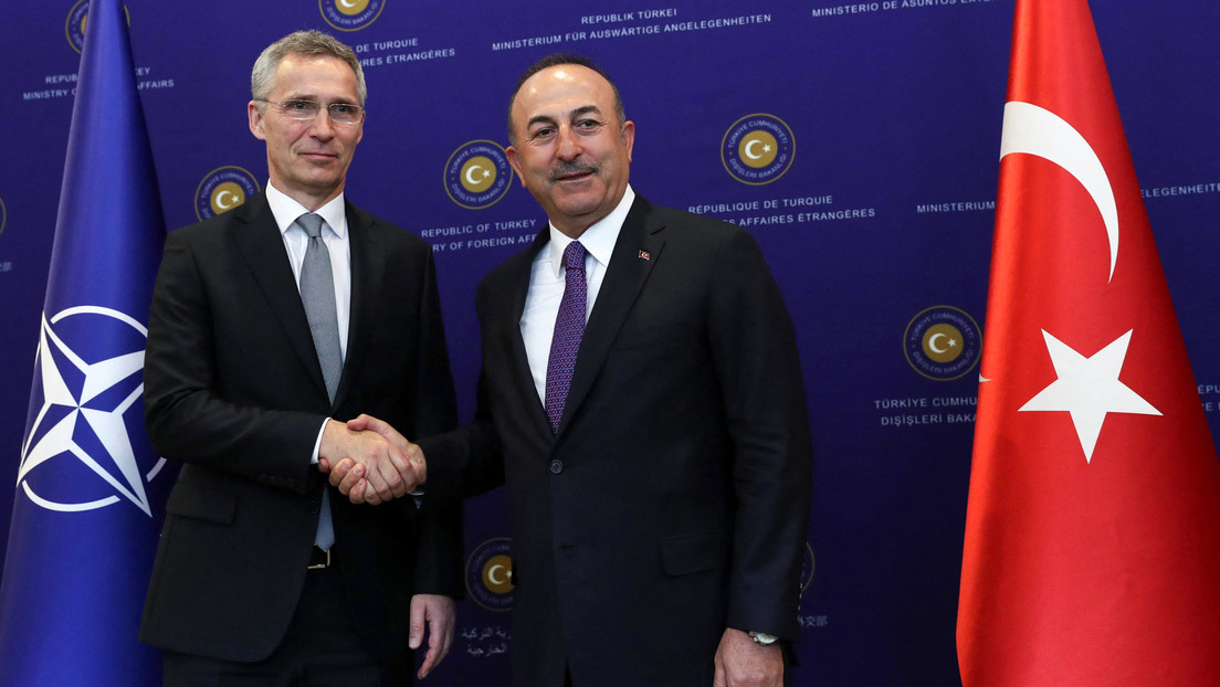 John Bolton: La pertenencia de Turquía a la OTAN debería ponerse en cuestión en 2023