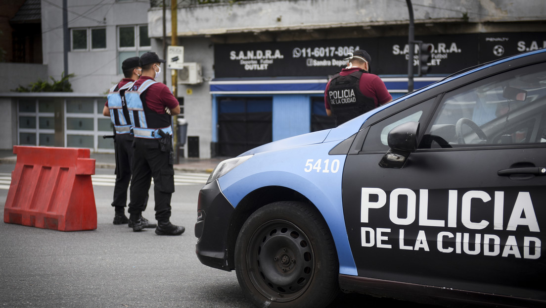 Engaños, robo y fuga: un atraco a fábrica de telas desata operativo policial en Buenos Aires