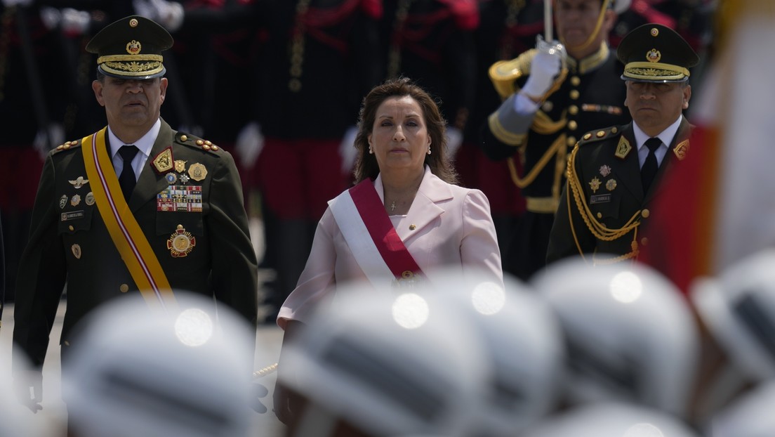 La Fiscalía de Perú abre investigación preliminar contra Boluarte por las muertes en las protestas