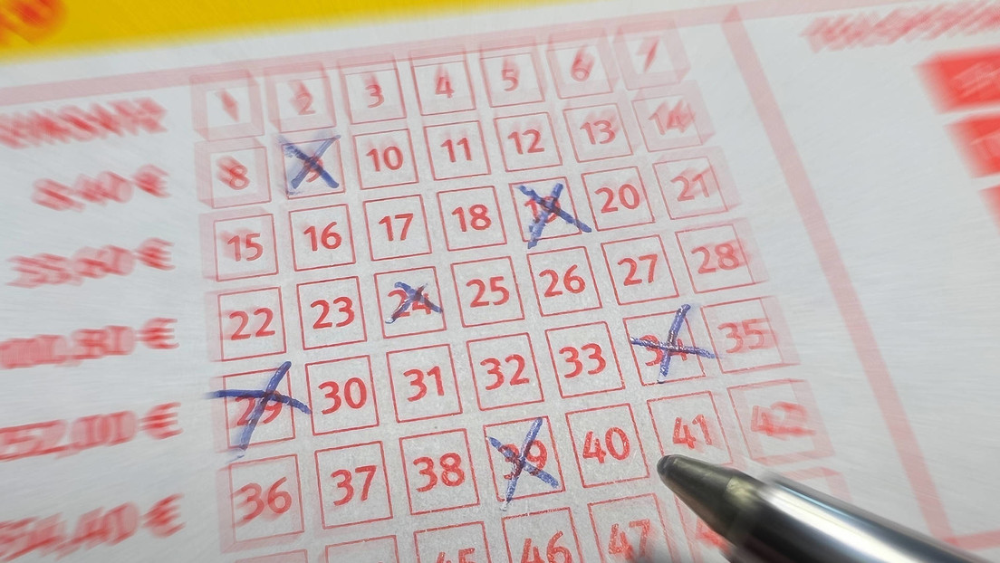Una estadounidense gana 2 millones de dólares en la lotería tras ganar otro millón hace dos meses
