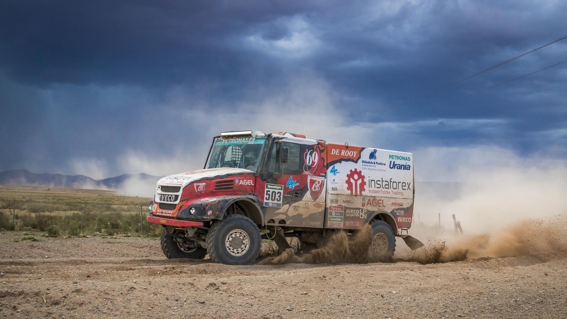 Un piloto checo abandona el Rally Dakar tras arrollar fatalmente a un aficionado (VIDEO)