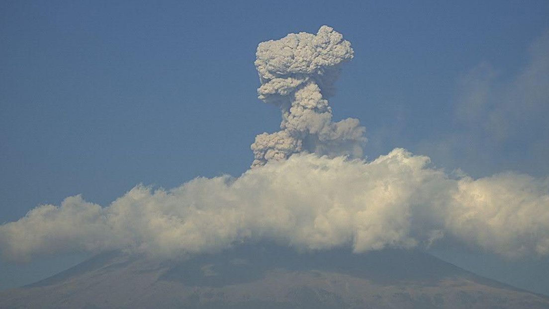 Cae ceniza en la ciudad mexicana de Puebla por la actividad del volcán Popocatépetl (VIDEO)