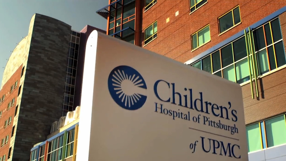 La coordinadora de género de un hospital infantil aboga por el trasplante de úteros de donantes vivos a mujeres trans
