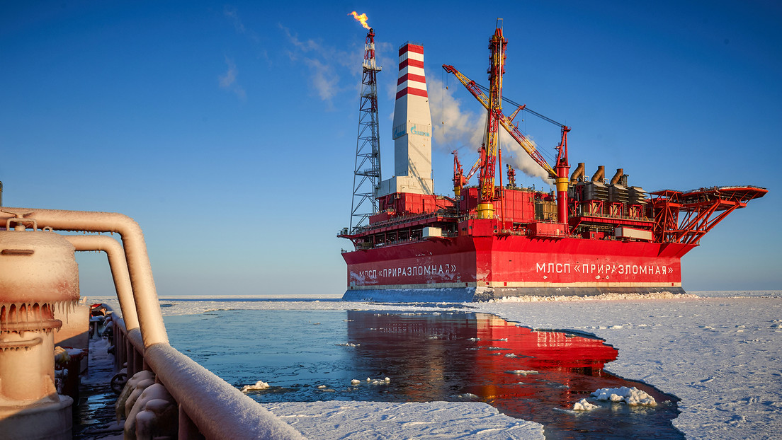 Bloomberg: Los suministros marítimos de petróleo ruso aumentan el 30 % en una semana