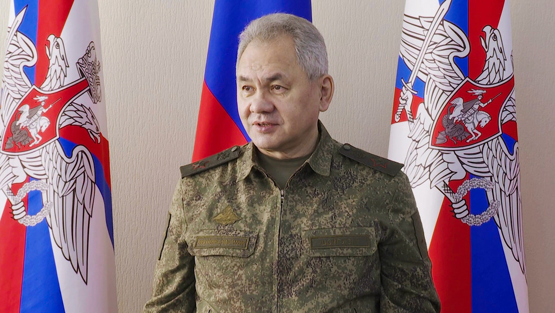 Ministro de Defensa ruso inspecciona un cuartel general en la zona de la operación militar especial